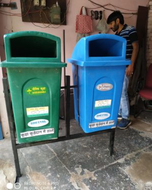 ROAD SIDE BIN (DOUBLE)